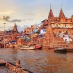 Ghats-in-Varanasi.jpg